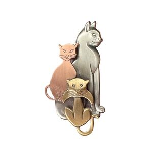 K&T Cat Brooch - Silver, Bronze, Gold